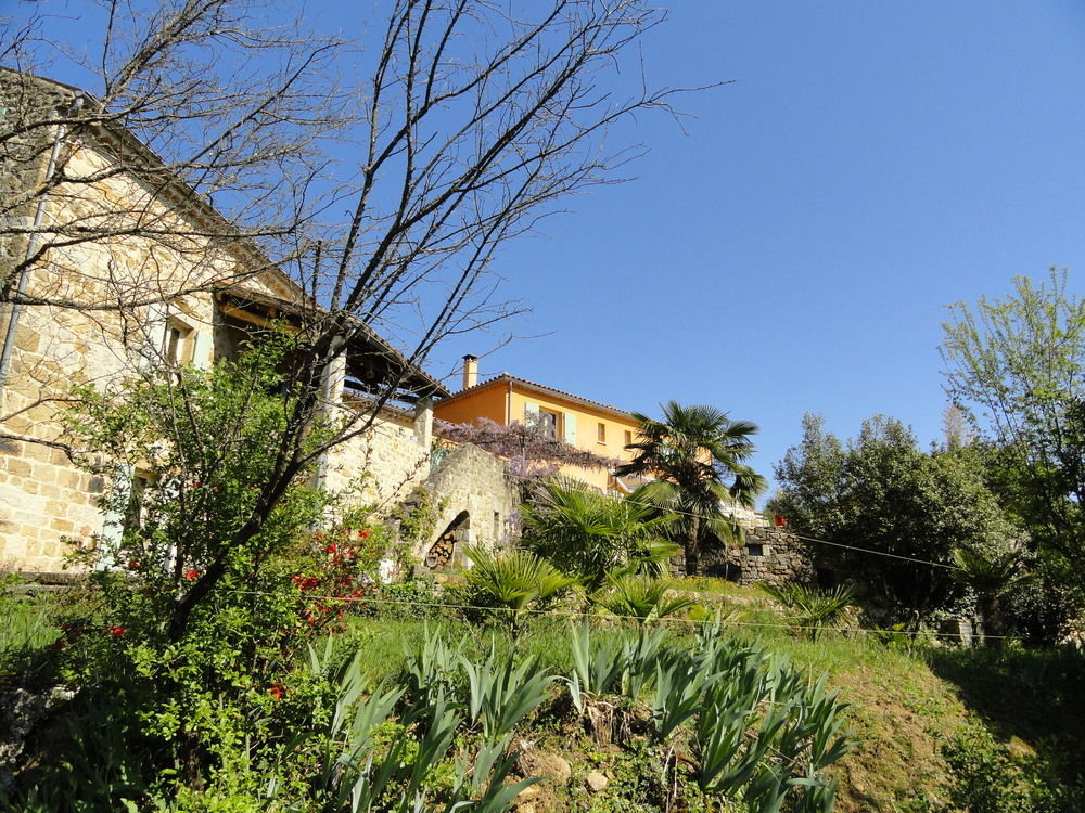 Chambre d'hôtes Au creux du Chambon Joyeuse Extérieur photo