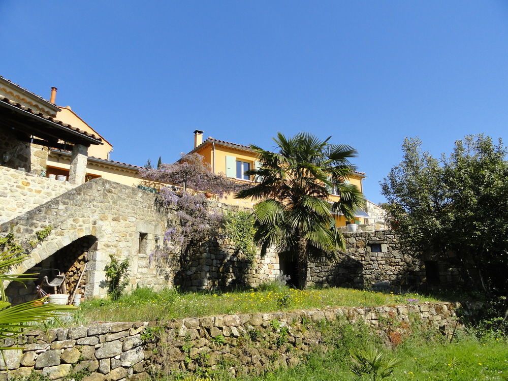 Chambre d'hôtes Au creux du Chambon Joyeuse Extérieur photo